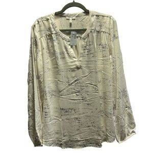 Maurices Cream Printed Long-Sleeve V-Neck Blouse